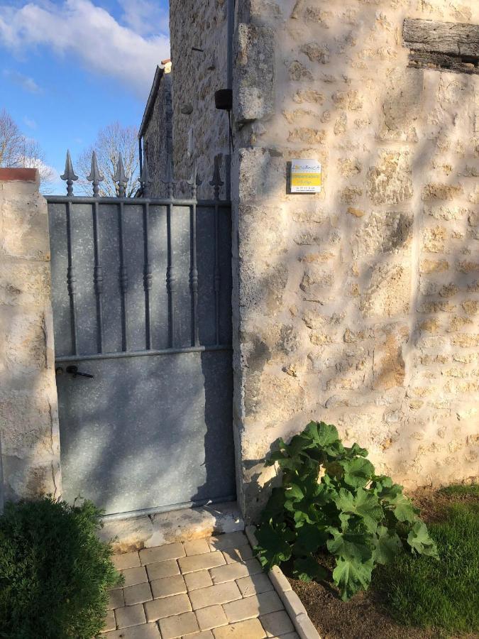 L'écurie&Le Chai - Gîtes de charme entre plage et coeur de village Dolus-d'Oléron Extérieur photo